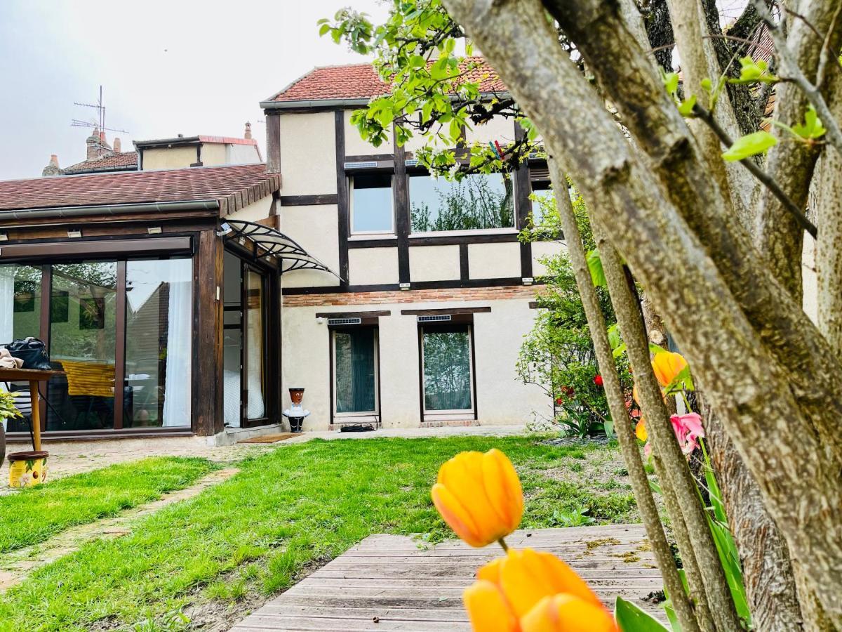 Au Petit Jardin Sezannais Vila Sézanne Exterior foto